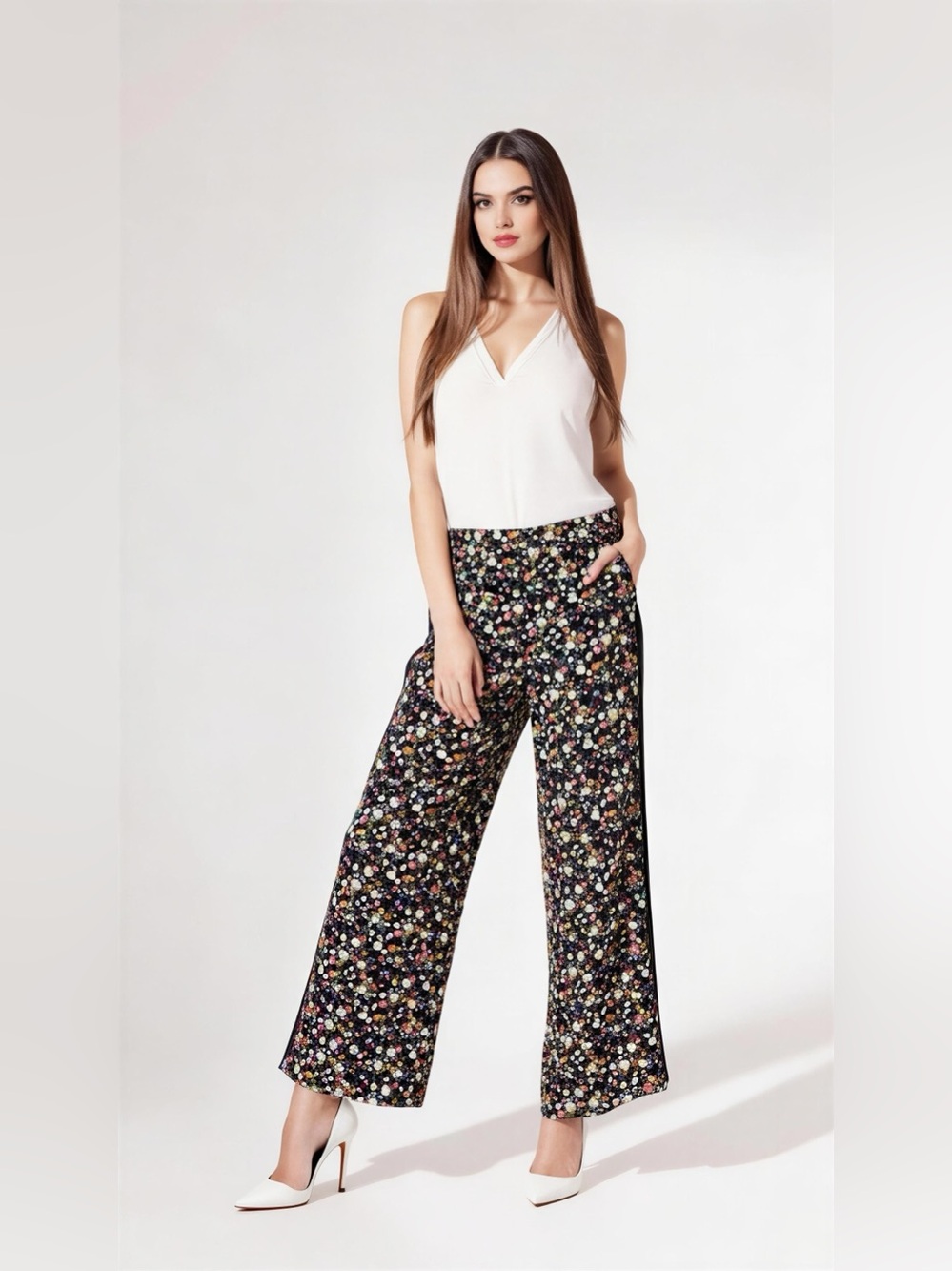 Tory Burch Wide Leg Pants Black/Floral Print Size 2